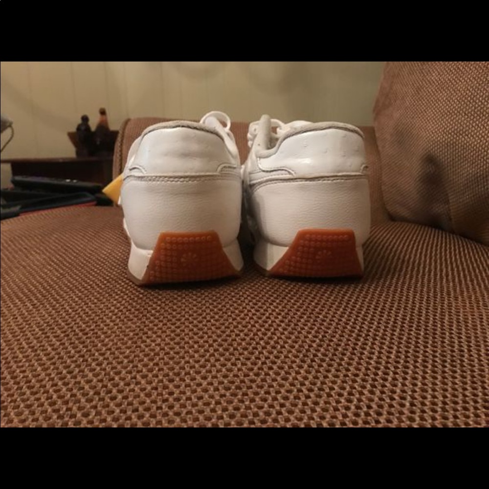 Classic Reebok sneakers - Picture 3 of 4